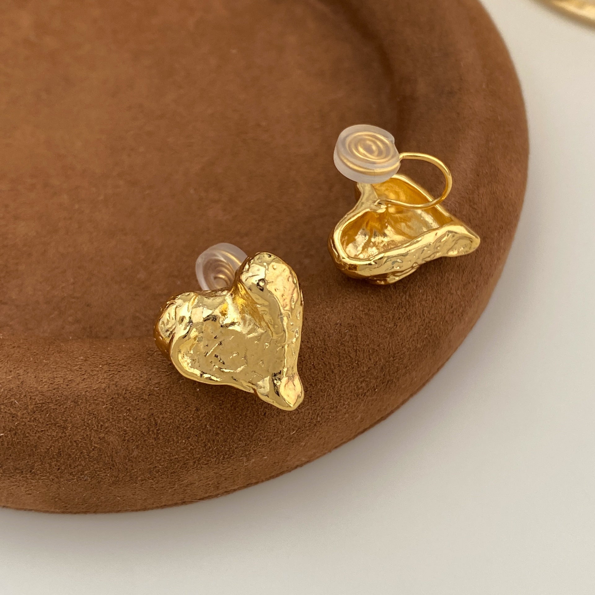 Essenza di Lusso Silver Studs